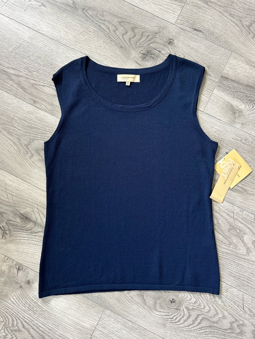 NWT Jones New York Navy Blue Sleeveless Tank Top - Women’s Medium